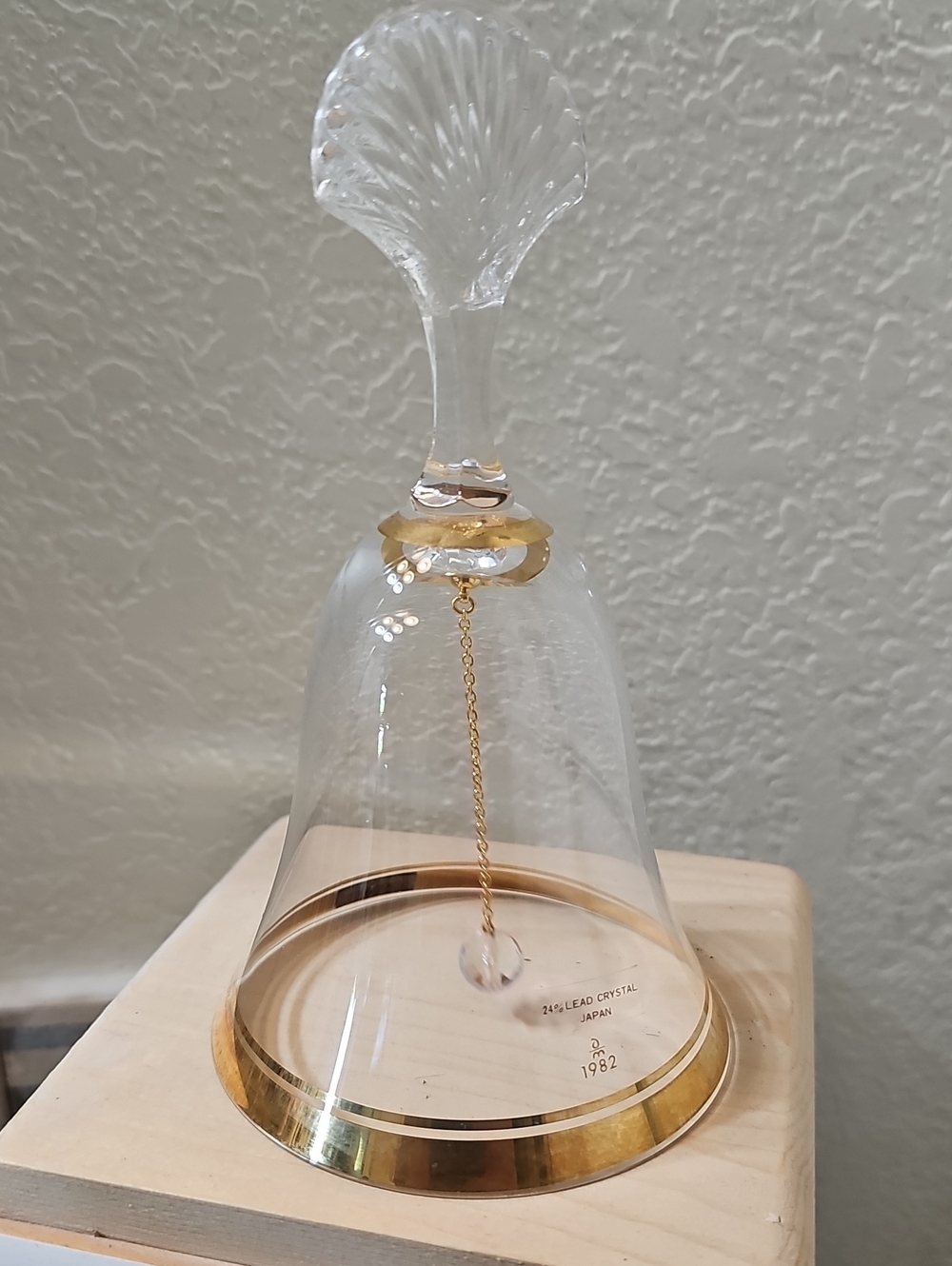 Danbury Mint Clear Glass Bell with Gold Trim